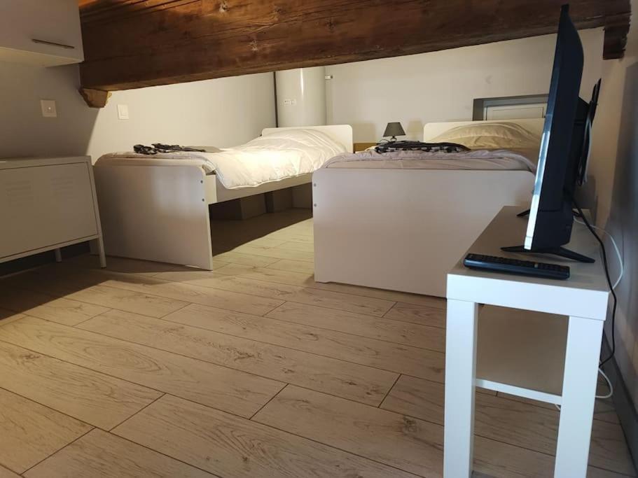 Marcailhou Apartment Акс-ле-Терм Екстериор снимка