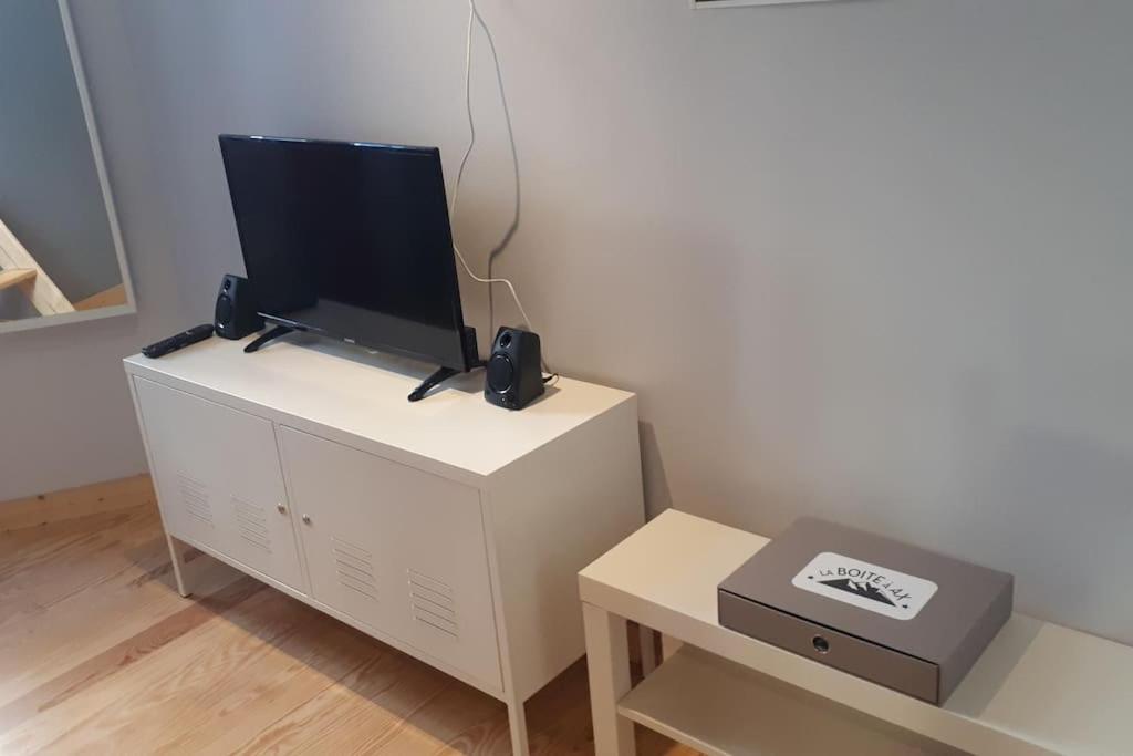 Marcailhou Apartment Акс-ле-Терм Екстериор снимка